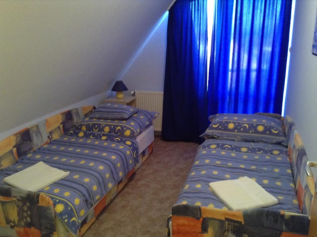 Babati Apartmanhaz Apartment ซาลาคาโรส ภายนอก รูปภาพ